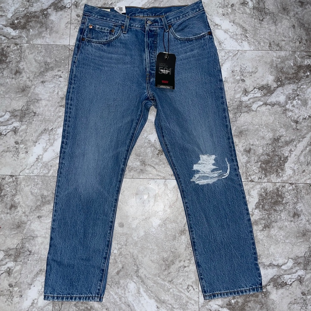 NEW  LEVIS PREMIUM 501 HIGH RISE ORIGINAL CROPPED SIZE 31x28
